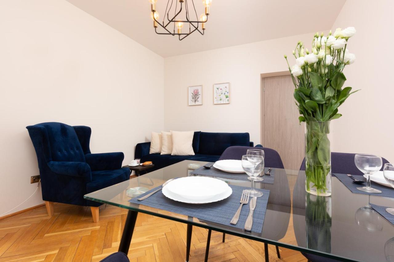 City Center Apartment Elektoralna By Noclegi Renters وارسو المظهر الخارجي الصورة