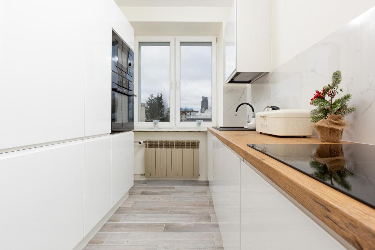 City Center Apartment Elektoralna By Noclegi Renters وارسو المظهر الخارجي الصورة